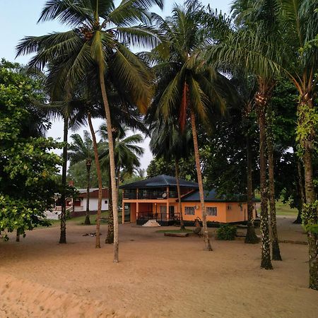 La Villa Lou, Musee Des Arts Grand Batangua Kribi Extérieur photo