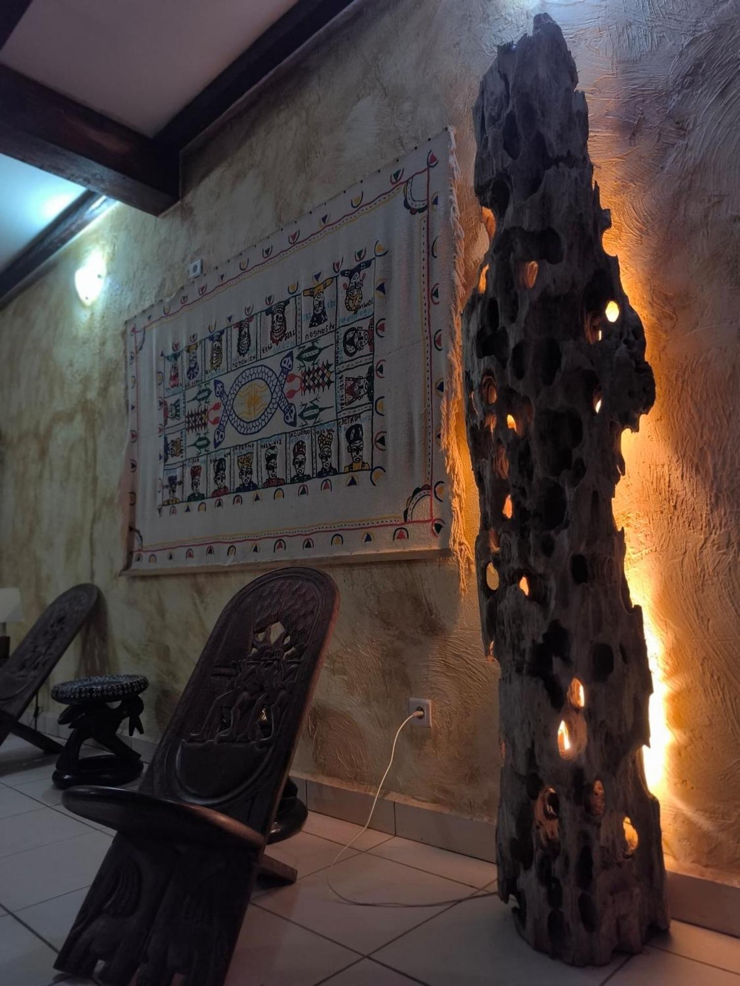 La Villa Lou, Musee Des Arts Grand Batangua Kribi Extérieur photo