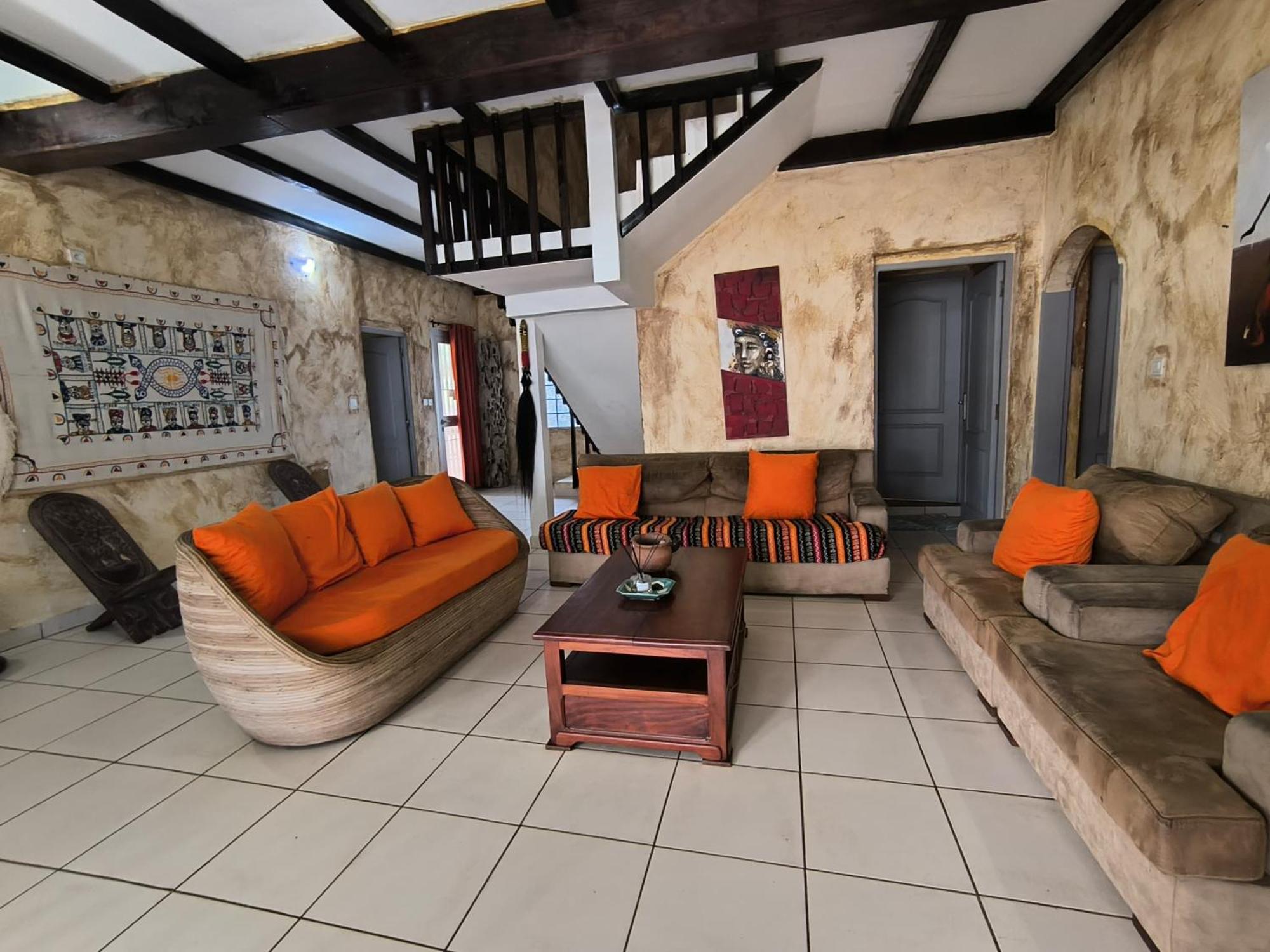 La Villa Lou, Musee Des Arts Grand Batangua Kribi Extérieur photo