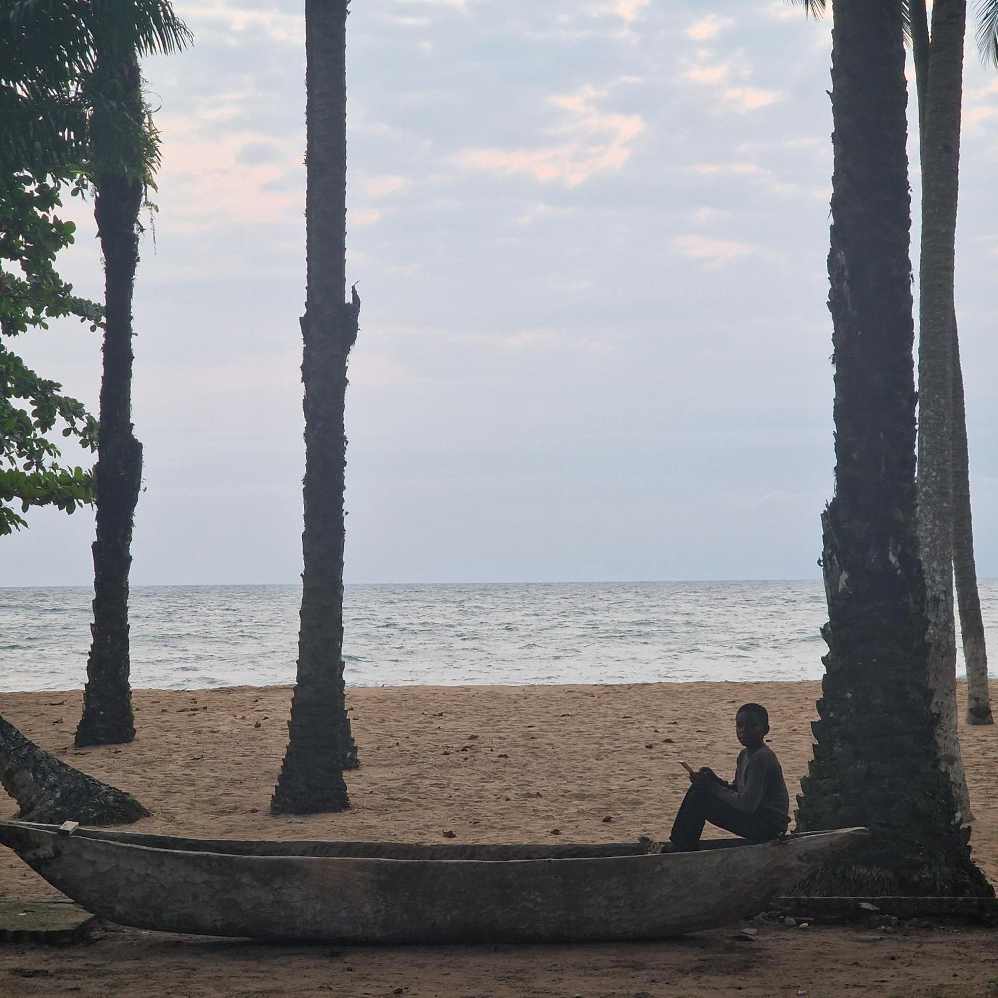 La Villa Lou, Musee Des Arts Grand Batangua Kribi Extérieur photo